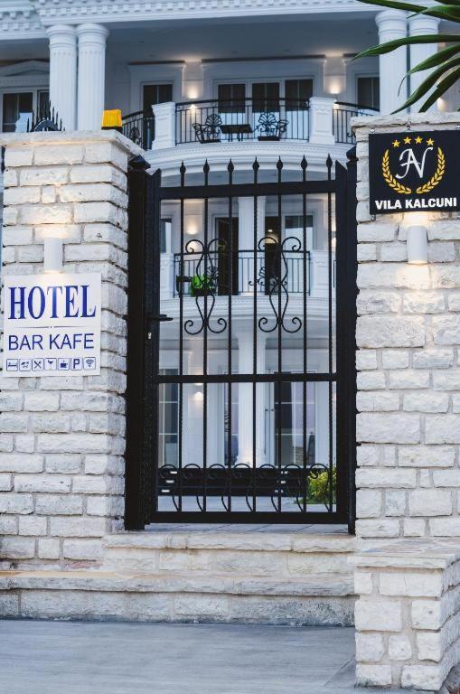 Hotel Vila Kalcuni Sarandë 외부 사진